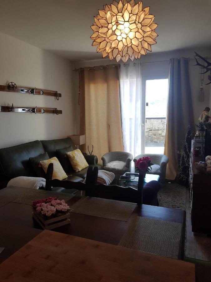 Apartamento Edificio Serraneu. Sierra Nevada. Granada Esterno foto
