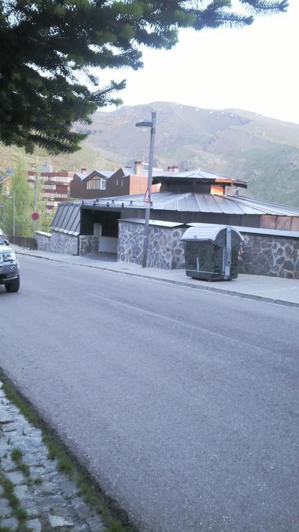 Apartamento Edificio Serraneu. Sierra Nevada. Granada Esterno foto